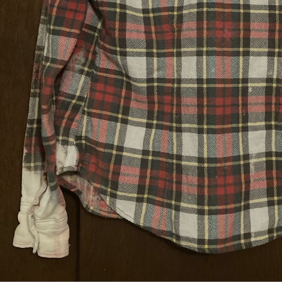 Distressed plaid button up collared Ralph Lauren; size Medium - Picture 2 of 3